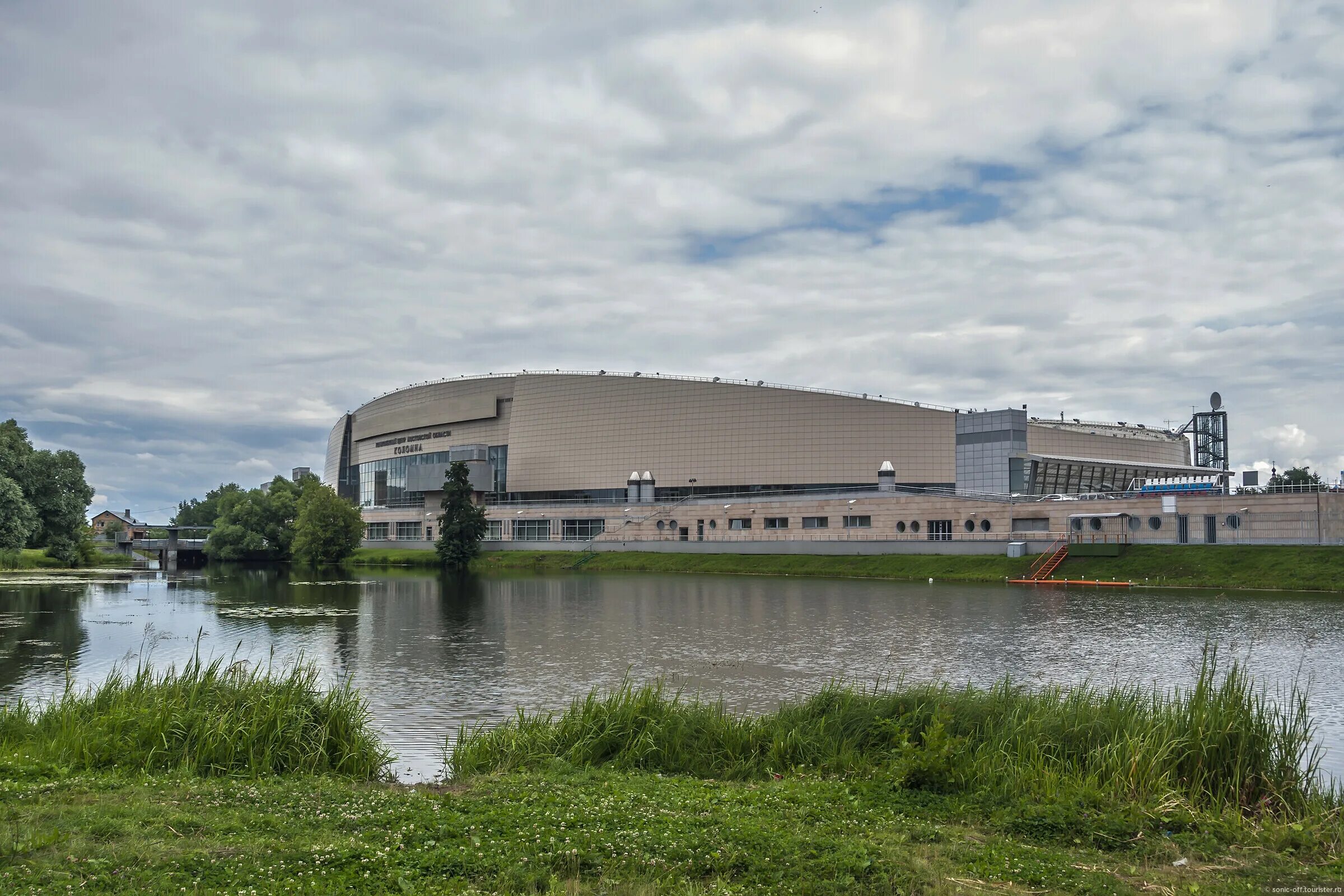 мбу конькобежный центр коломна. ледовый центр коломна. коломенский ледовый дворец. дворец спорта коломна. дворец спорта коломна.