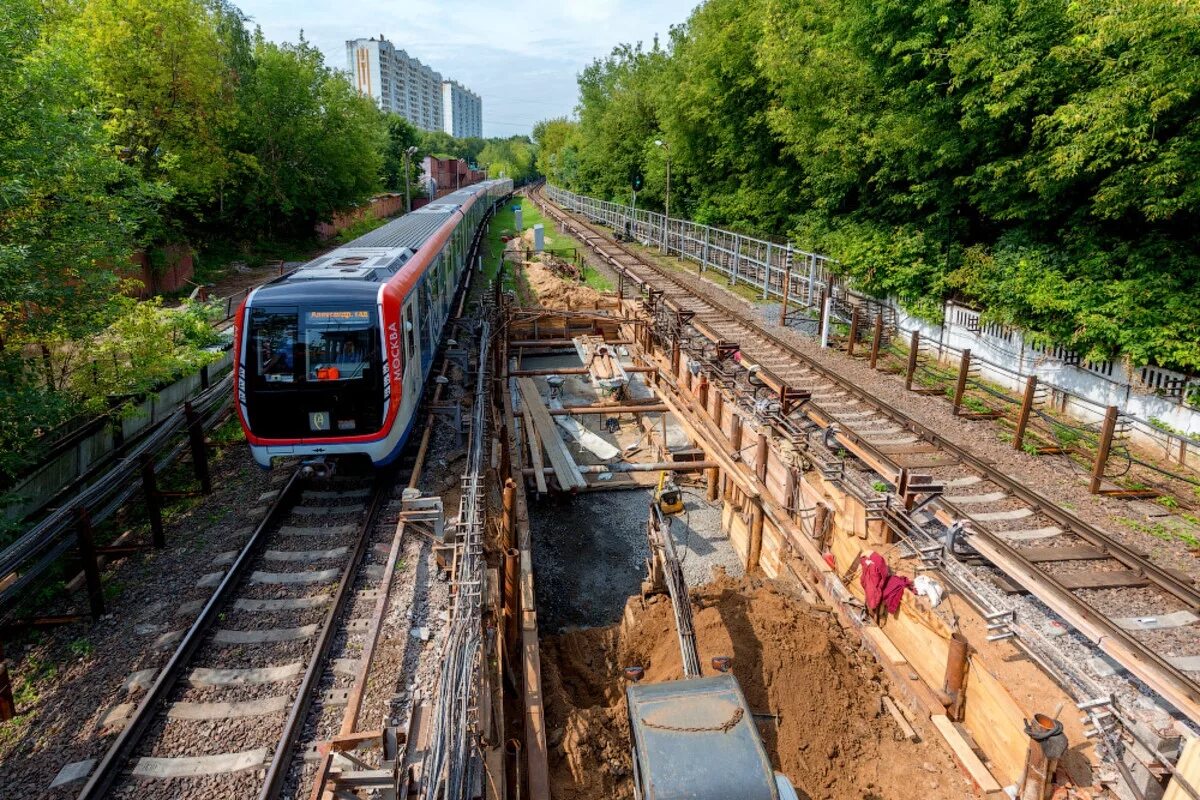 Станция арбатская филевской линии. Метро москвы филевская. Метро москвы филевская. Метро киевская филевская. Станция фили москва.