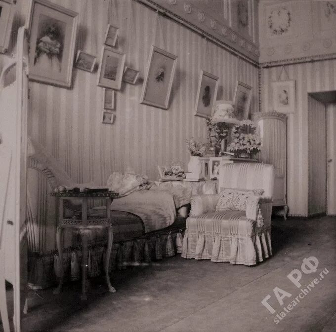 One of the rooms of the Empress Marie Feodorovna of Russia at the Winter Palace.