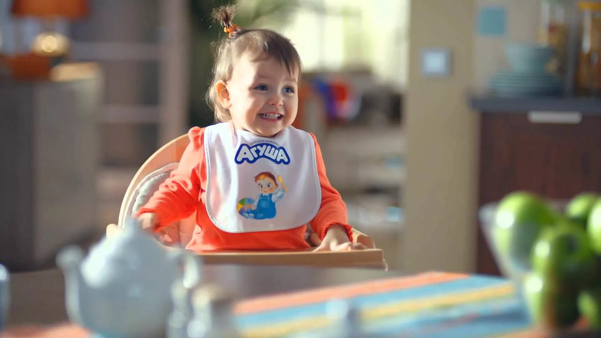 Детские рекламные ролики. Детскую подборку реклам. Креативная одежда для детей. Реклама детской одежды баннер. Реклама лимонада.