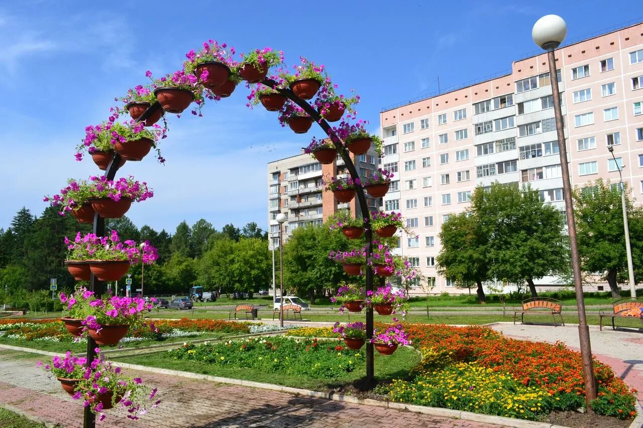 Железногорск площадь Королева. ЗАГС Железногорск Красноярский край. Шарыпово Красноярский край. Железногорск город Озеленение.