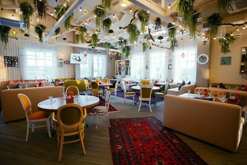 Чабрец ресторан в петергофе. Ресторан чайхана чабрец петергоф. Чабрец ресторан в петергофе мастер классы на апрель. Чабрец ресторан в петергофе. Ресторан чайхана чабрец петергоф.