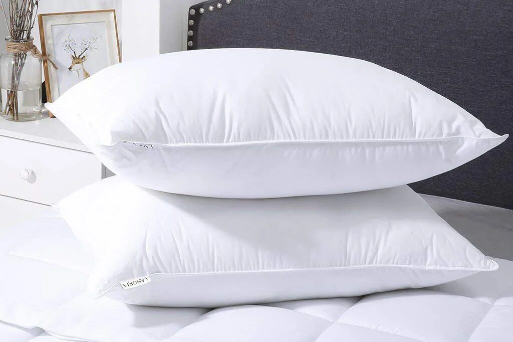 Можно ли подушку. PH collection кровать Pillow. Подушка ng. Подушки Yan. Марлелигнииовых подушки.