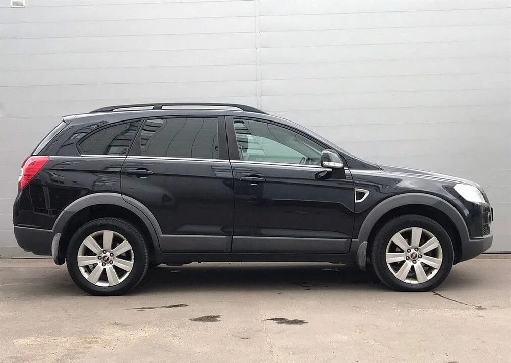 Шевроле каптива 3.2 купить. Chevrolet Captiva 3. Captiva 3 Black. Каптива машина тонированн. Каптива Шевроле Чоко.