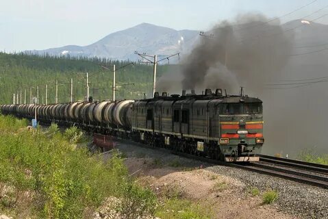 Тепловозы на баме