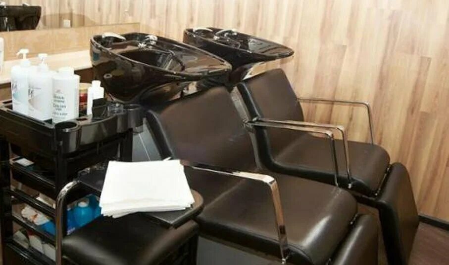 Лагерь лик фото. Феникс салон красоты воронеж. Салон красоты лик воронеж. Салон лик ухта. Лик лагерь при ломоносовской школе.