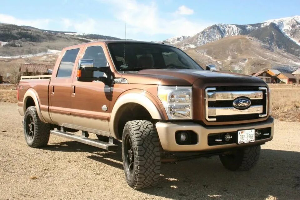 Ford ranch wagon 1955. Ford f150 king ranch. F250 king ranch ford обои. Техас машина. King ranch техас.
