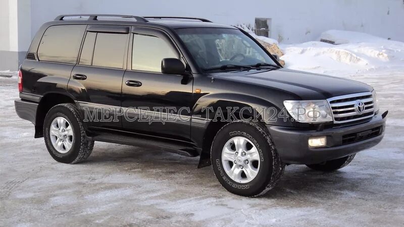 Тойота ленд крузер 100 2008. Тойота ленд крузер 100 черный тонированный. Toyota land cruiser 100. 100 крузер черный. Toyota land cruiser 100 2008.