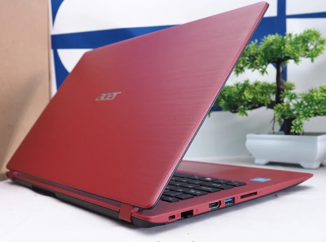 Acer Aspire a314. Ноутбук Acer Aspire 3 красный. Чехол для ноутбука Acer Aspire 3. Marka ноутбука.