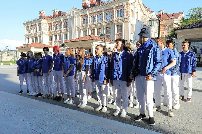 База артека в севастополе. Детский центр корсунь севастополь. Филиал артека в севастополе. Детский центр корсунь севастополь. Артек севастополь.