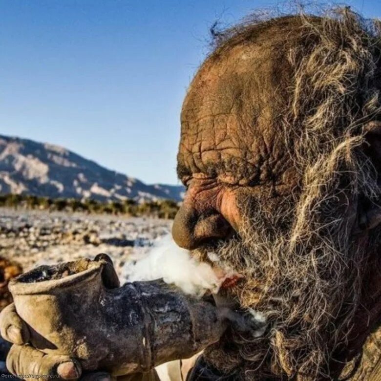 Аму Хаджи самый грязный человек. Аму Хаджи, который не мылся 60 лет. Грязные мужские разговоры