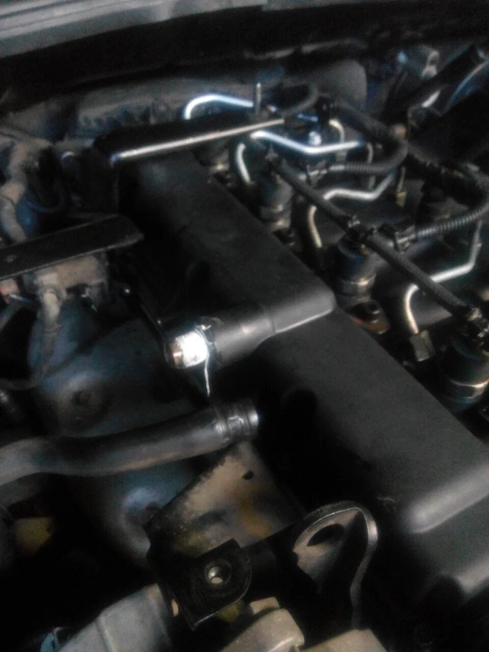 Дизельные форсунки дельфи евро 5. Затяжка форсунок дизеля. Момент затяжки форсунок киа соренто 2. Затяжка форсунок киа соренто 2. Hyundai porter 1 шайба форсунки.