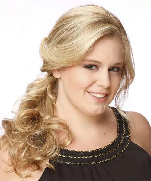 прически для толстых женщин. стрижки для полных женщин. причёски на длинные волосы для полных женщин. прически на средний волос полным женщинам. адель певица сейчас.