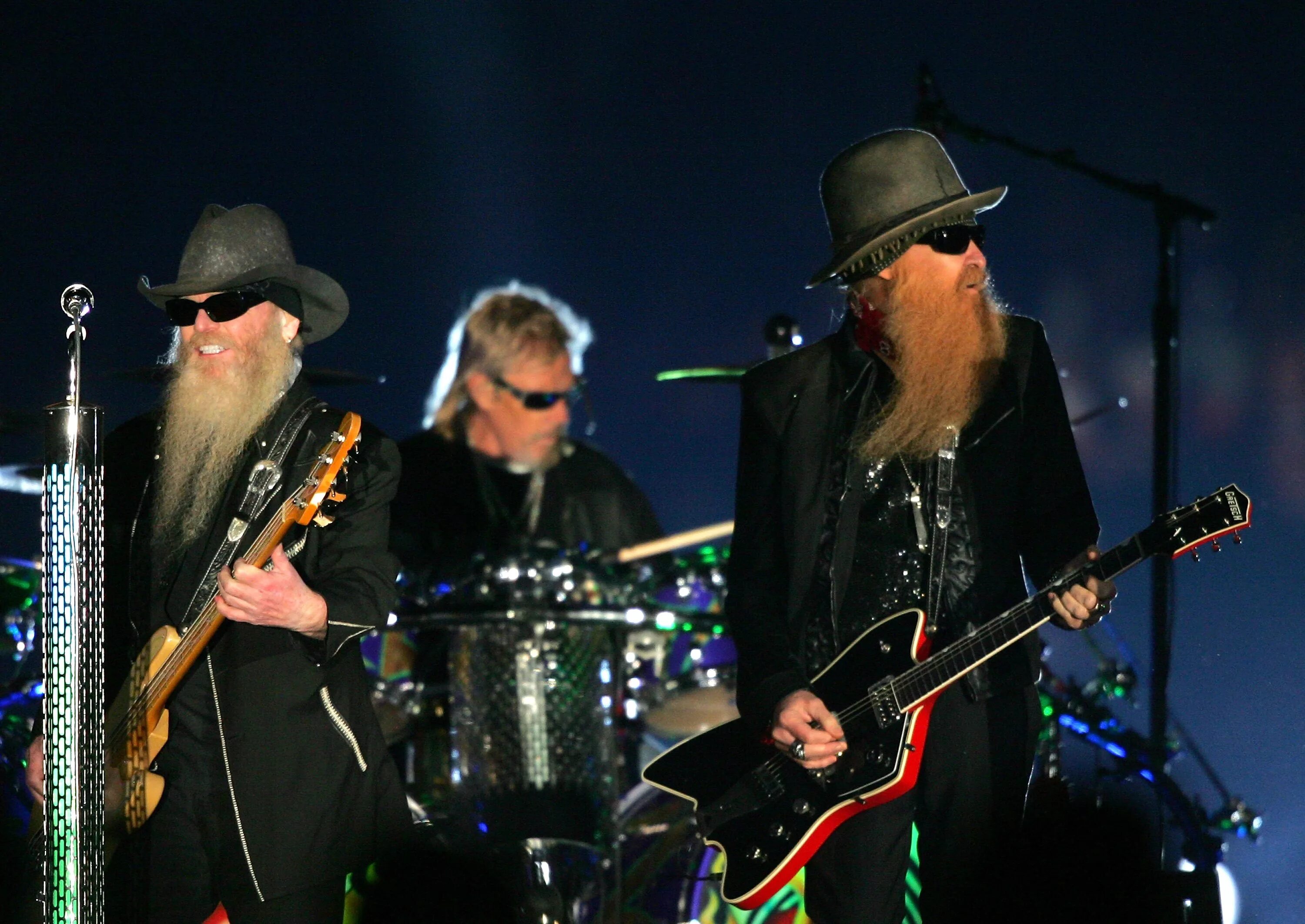 Ззтоп. Солист группы ZZ Top. Группа зи зи топ. ZZ Top фото группы. Солист зи зи топ.