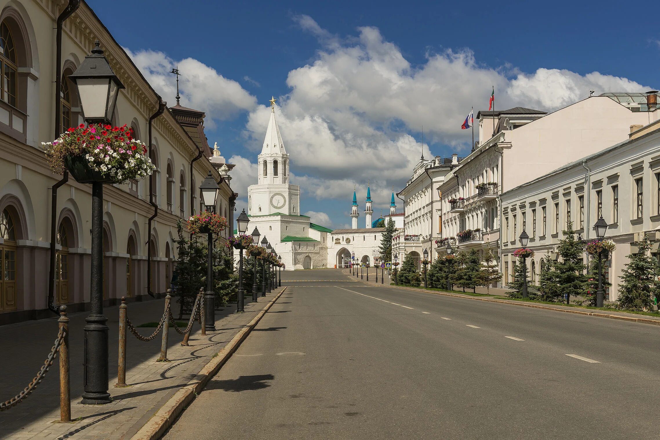 Улица кремлевская 1