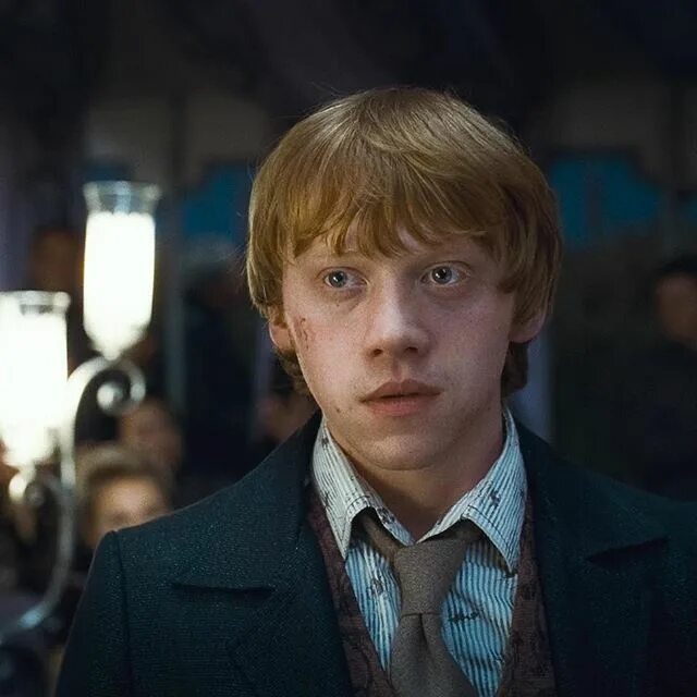 Свитер миссис уизли. Руперт гринт harry potter. Рон уизли эстетика. Авы с роном. Рон уизли.