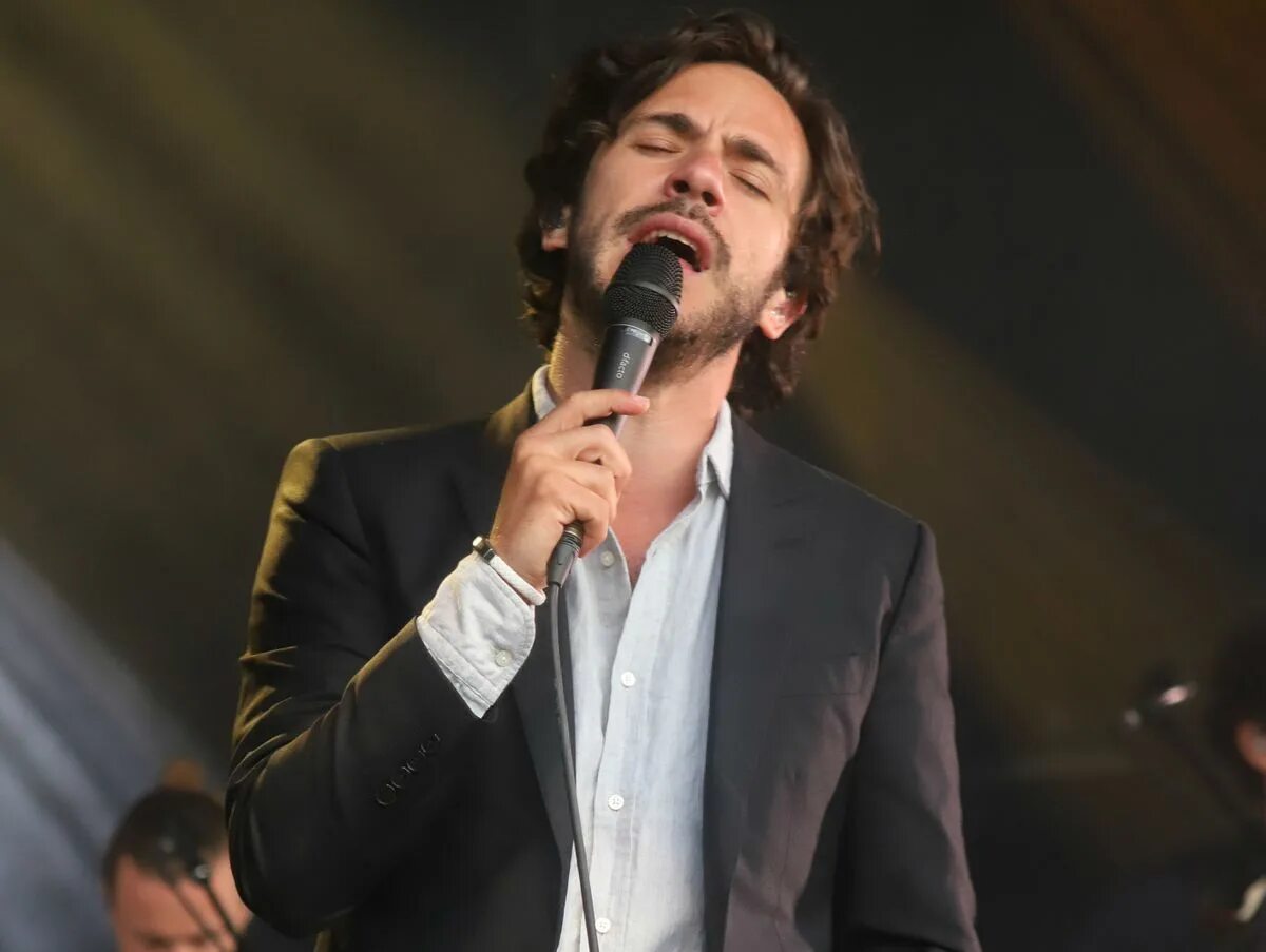 What more can i do savoretti. Jack savoretti. джек саворетти 2025. jack savoretti концерты 2025. джек саворетти итальянский певец.