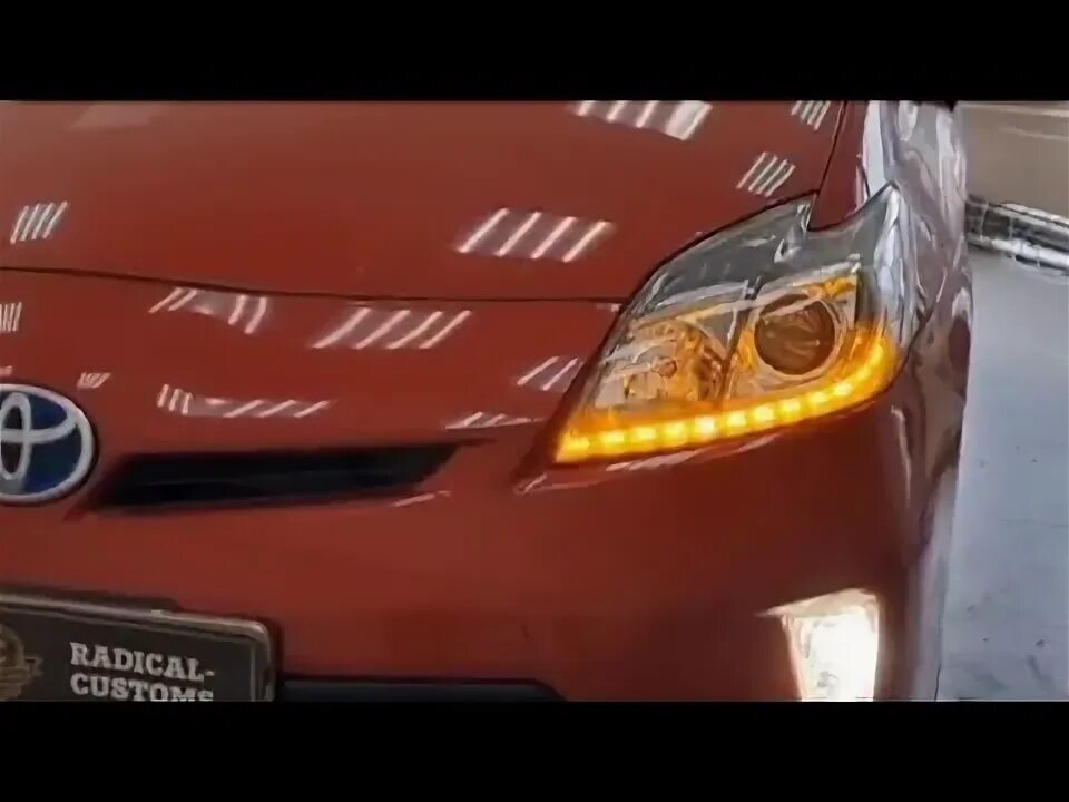 Лампочки в приус 30. Замена лампочки ближнего света тойота приус 30. Toyota prius 30 лампа ближнего. Toyota prius 30 лампа ближнего. Toyota prius 20 лампочки ближнего света.