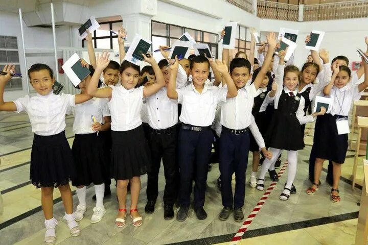 Школа в узбекистане 3н. Умумтаълим мактаблари. E maktabga kirish. O`zbekiston yoshlar университет. Ангрен 12 мактаб.