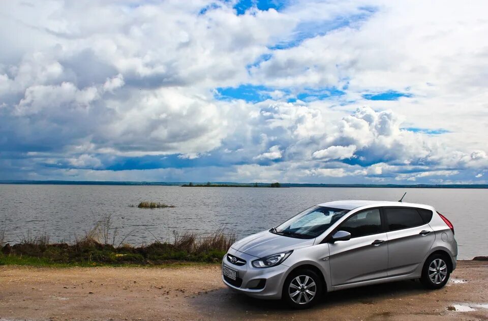 Hyundai Solaris Hatchback. Хендай Солярис хэтчбек серебристый. Солярис хэтчбек Hyper Silver. Киа Солярис хэтчбек. Кросс хэтчбек solaris