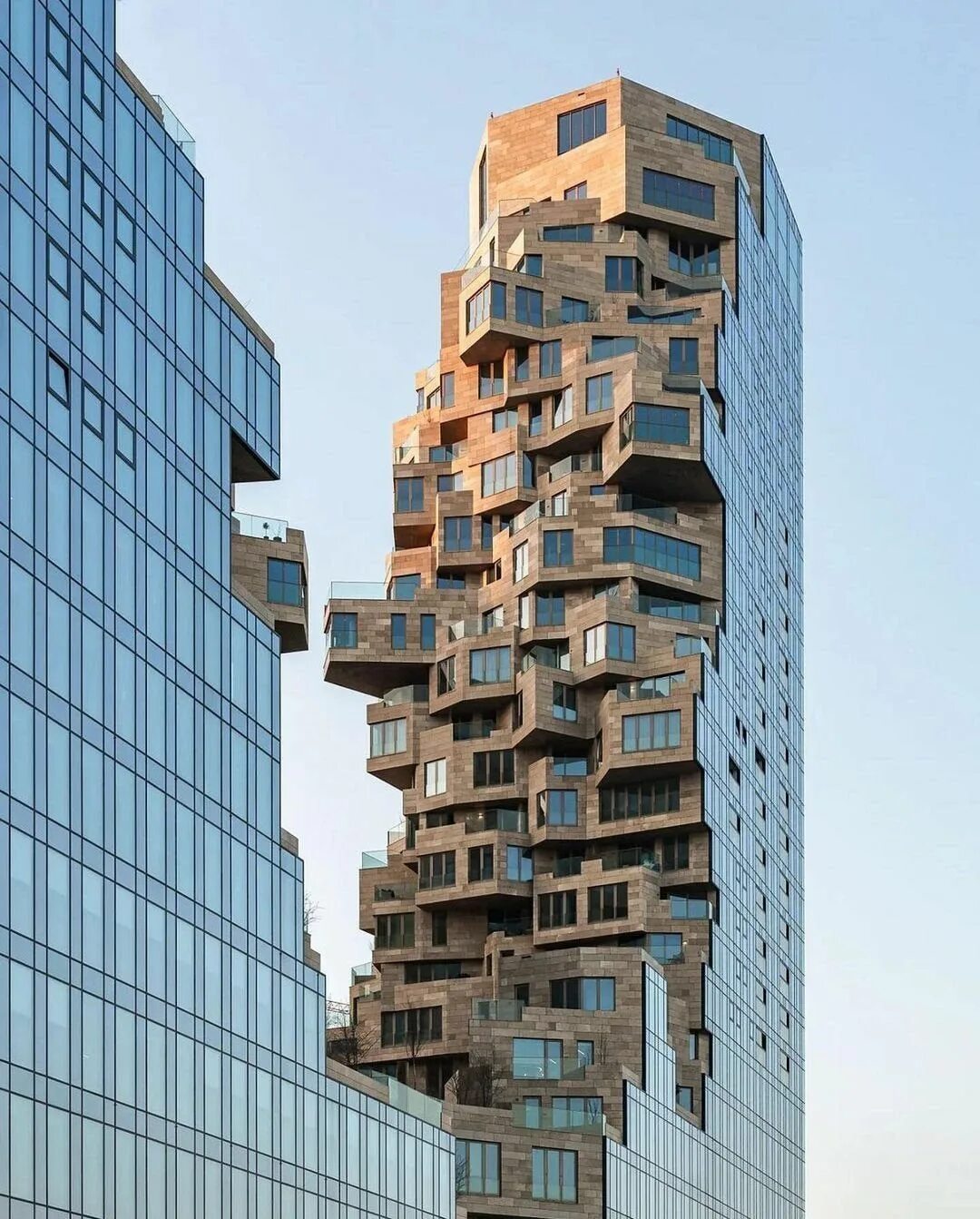 Заха хадид дом в нью йорке. Mvrdv домики. Хабитат 67 моше сафди. Mvrdv архитектура. Хабитат 67 монреаль канада.