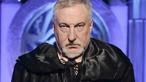 Известные эксперты