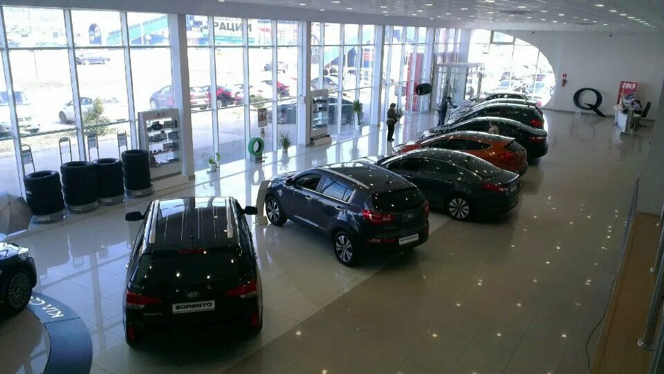 Пермь авто с пробегом моторс. Спешилова 107 пермь автосалон. автосалоны экс авто пермь спешилова. карлсон пермь спешилова 107.