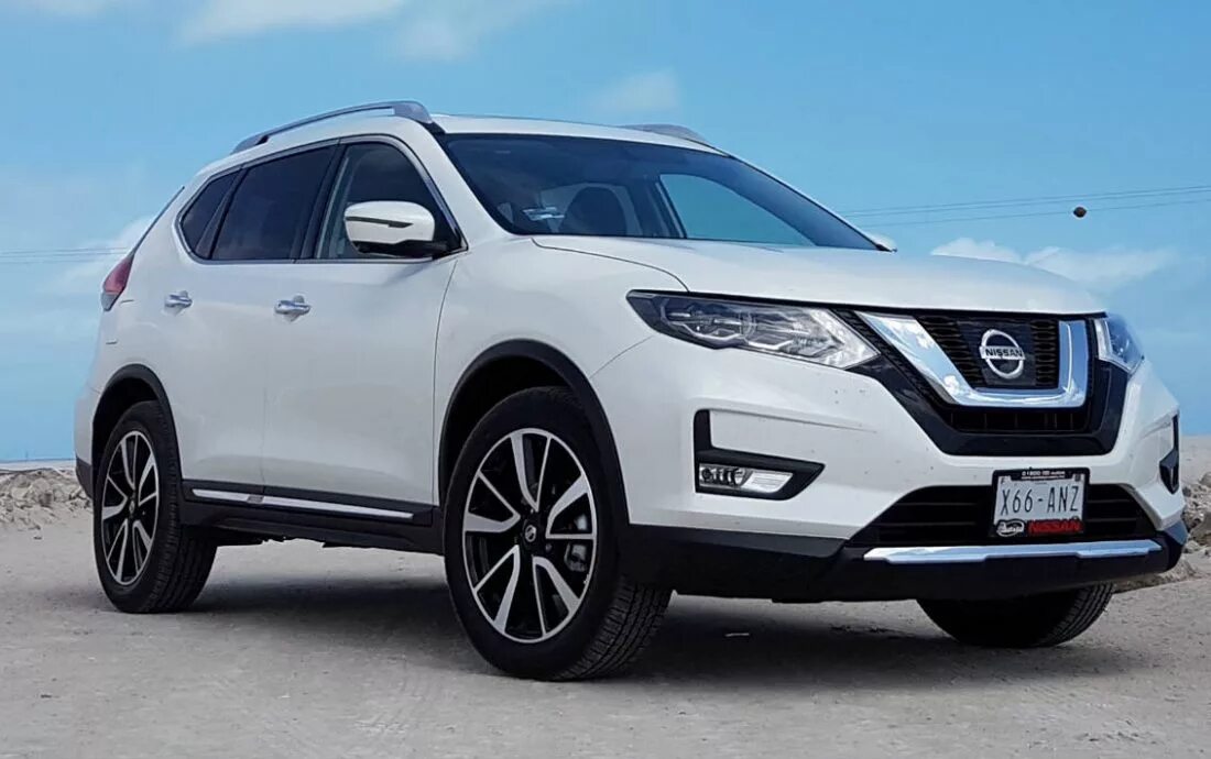 Купить б/у Nissan X-Trail III 2.5 CVT (171 л.с.) 4WD бензин вариатор в Екатеринб