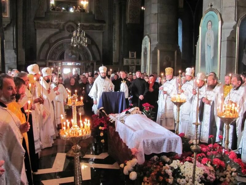 молитва во блаженном успении вечный покой. во блаженном успении вечный покой подаждь. молитва во блаженном успении. архимандрит николай путря отпевание. во блаженном успении вечный.