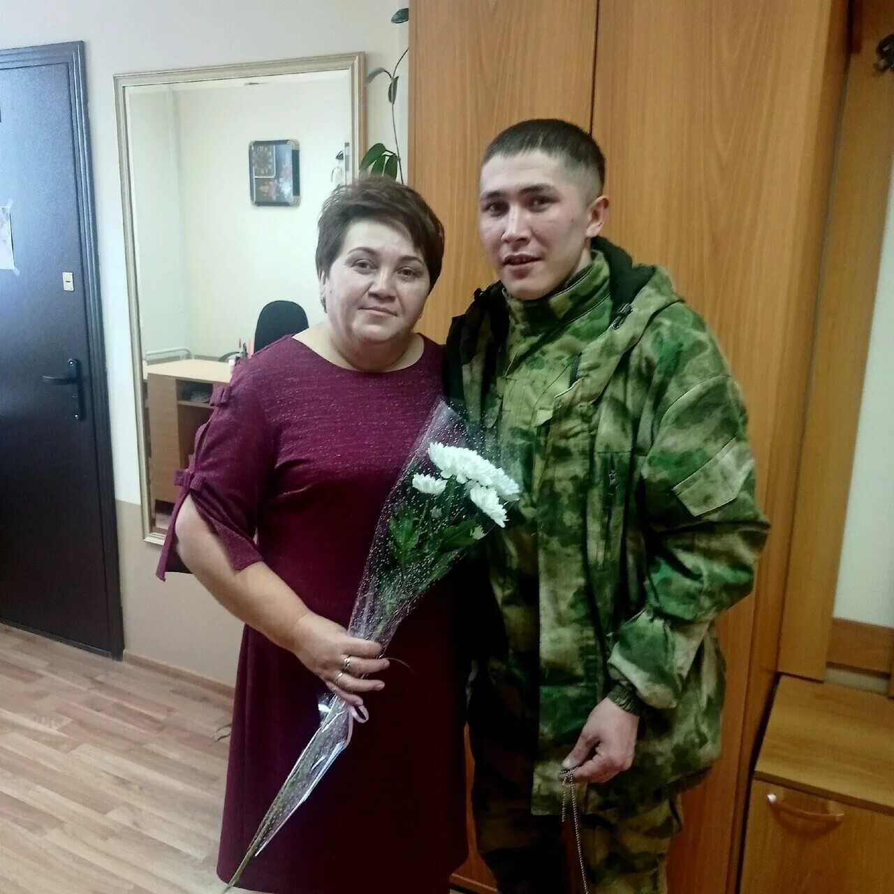 Фанис хусаинов угнал бтр. Угнал бтр. Бтр всу. Угнал бтр. Угнавший бтр.