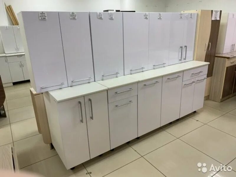 венец магазин мебели. михайловка мебельщиков. кухонный гарнитур михайловка волгоградской. горка угловая коричневого цвета. михайловка волгоградская обл встроенные кухни.