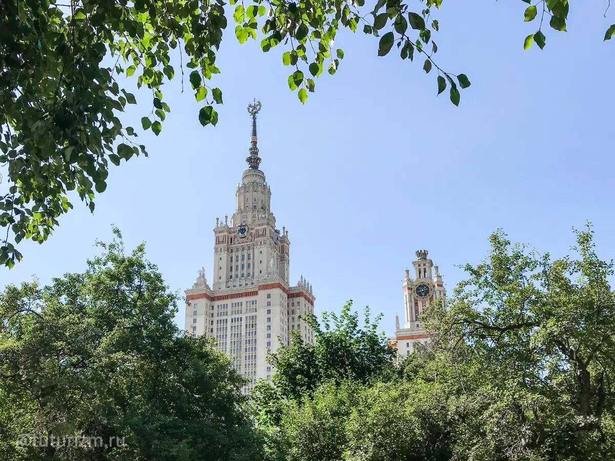 Экскурсия в мгу. Московский университет на Воробьевых горах. Здание МГУ. Комплекс зданий МГУ на Воробьевых горах. Главное здание МГУ на Воробьёвых горах.