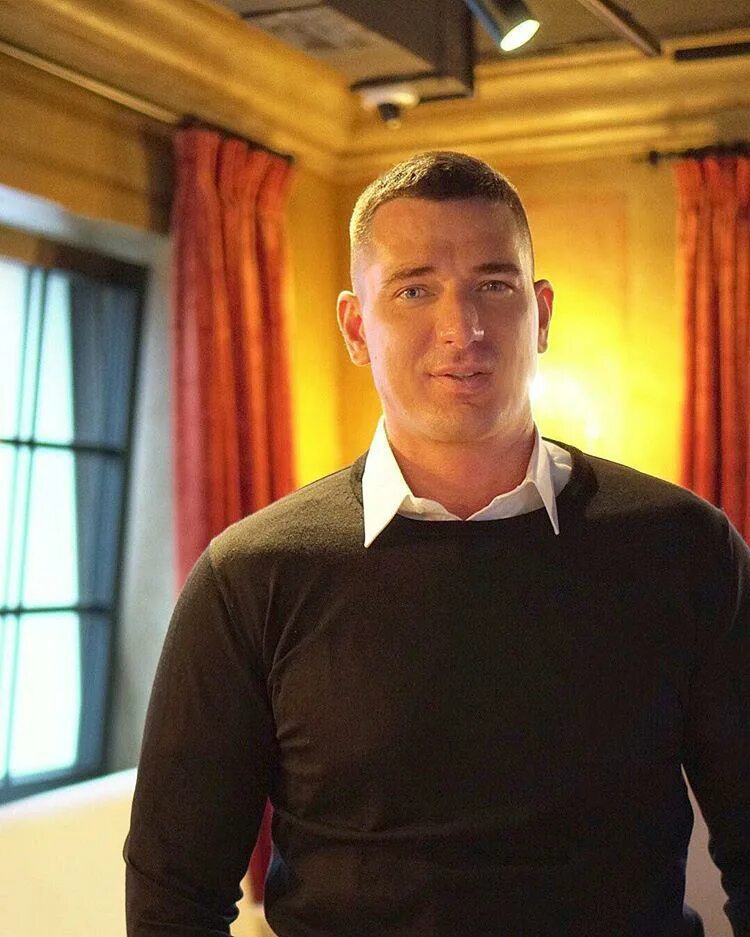 Курбан омаров курбан омаров. Курбан омаров курбан омаров. Курбан байрамов бизнесмен. Курбан омаров. Курбан курбанович омаров.