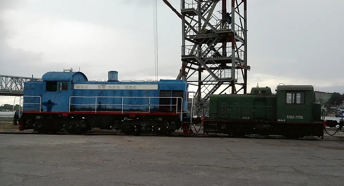 маневровый тепловоз тгк 2. тгк 2 тепловоз кабина. тгк 2 передали. тгк 2 передали. компрессор тепловоза тгк 2.