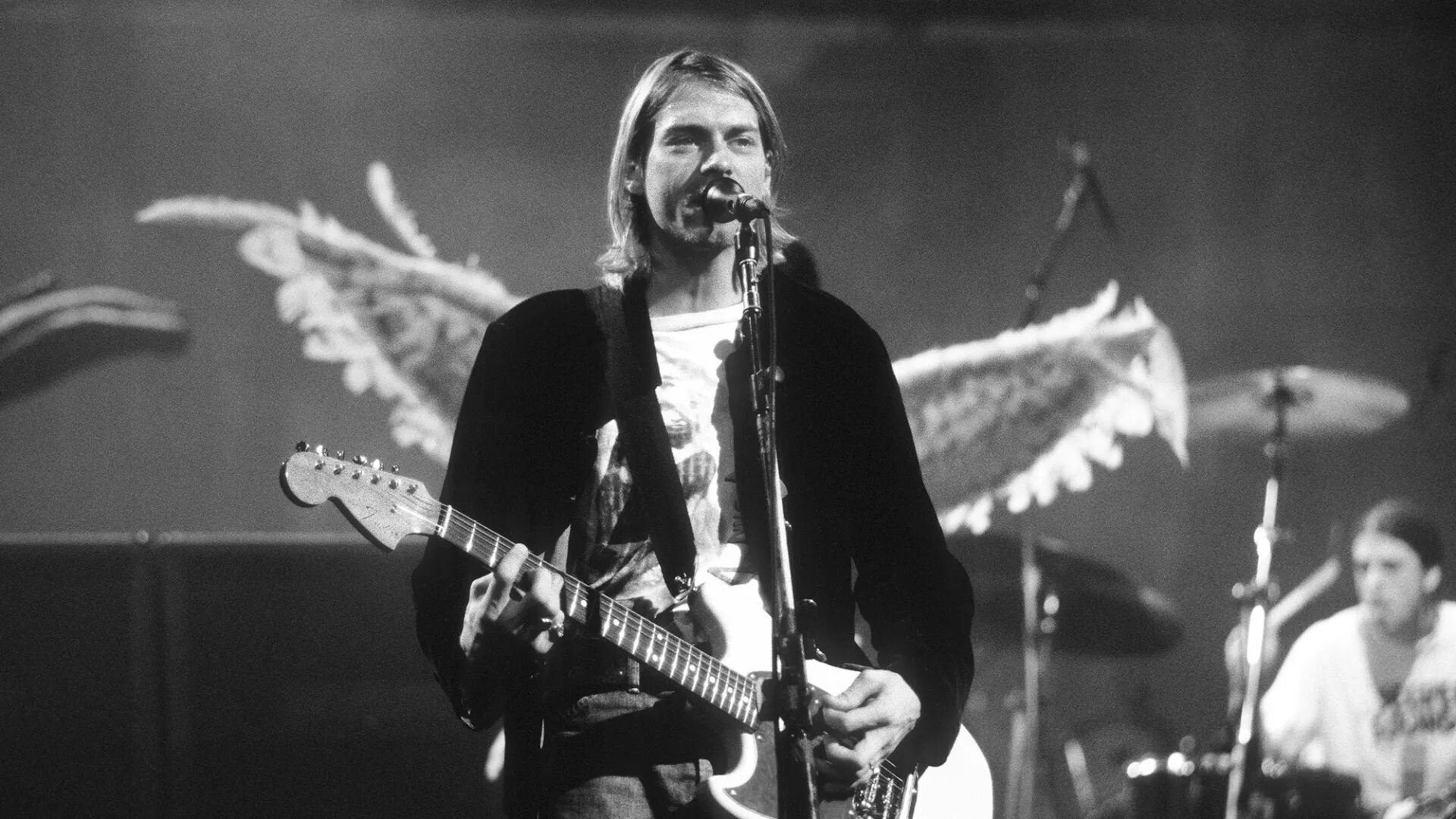 Курт Кобейн. Нирвана Курт Кобейн с гитарой. Курт Кобейн 1991. Курт гитарист. Nirvana guitar