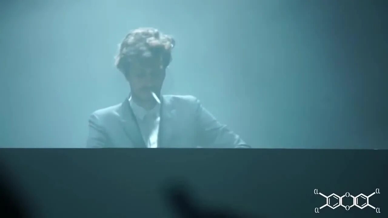 Aleph gesaffelstein speed. Gesaffelstein французский музыкант. gesaffelstein обложки. gesaffelstein 2025. gesaffelstein обложки альбомов.