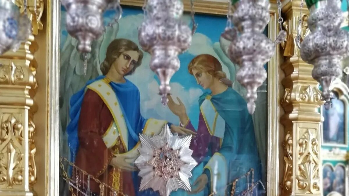 Избавительница от бед ташла. Ташлинской иконы божией матери "избавительница от бед" (1917). Избавительница от бед ташла самарская. Казачий крестный ход с иконой избавительница от бед. Икона богородицы «избавительница от бед» (ташлинская).