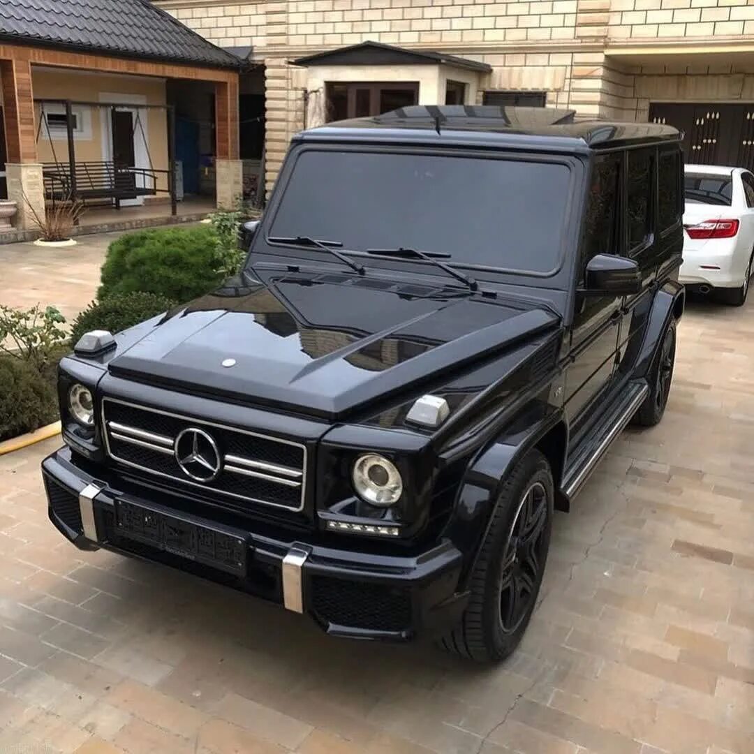 Купить гелик цена. Гелик g55 бункер. Mercedes g 2005. Mercedes g500 2005. Мерседес Гелендваген 2008 чёрный.