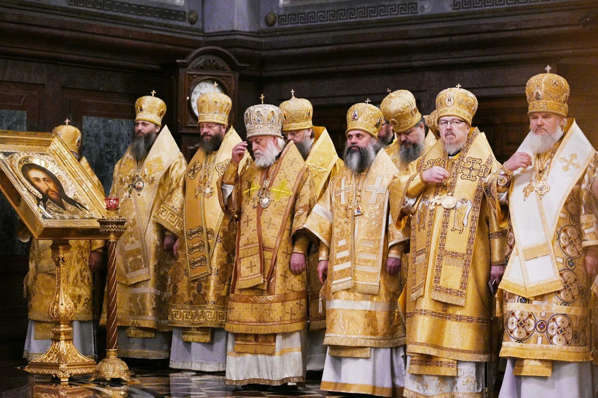 митрополит андриан старообрядческой церкви. одежда богослужителей. избрание патриарха иова. митрополит игнатий саратов. первый киевский митрополит иларион.