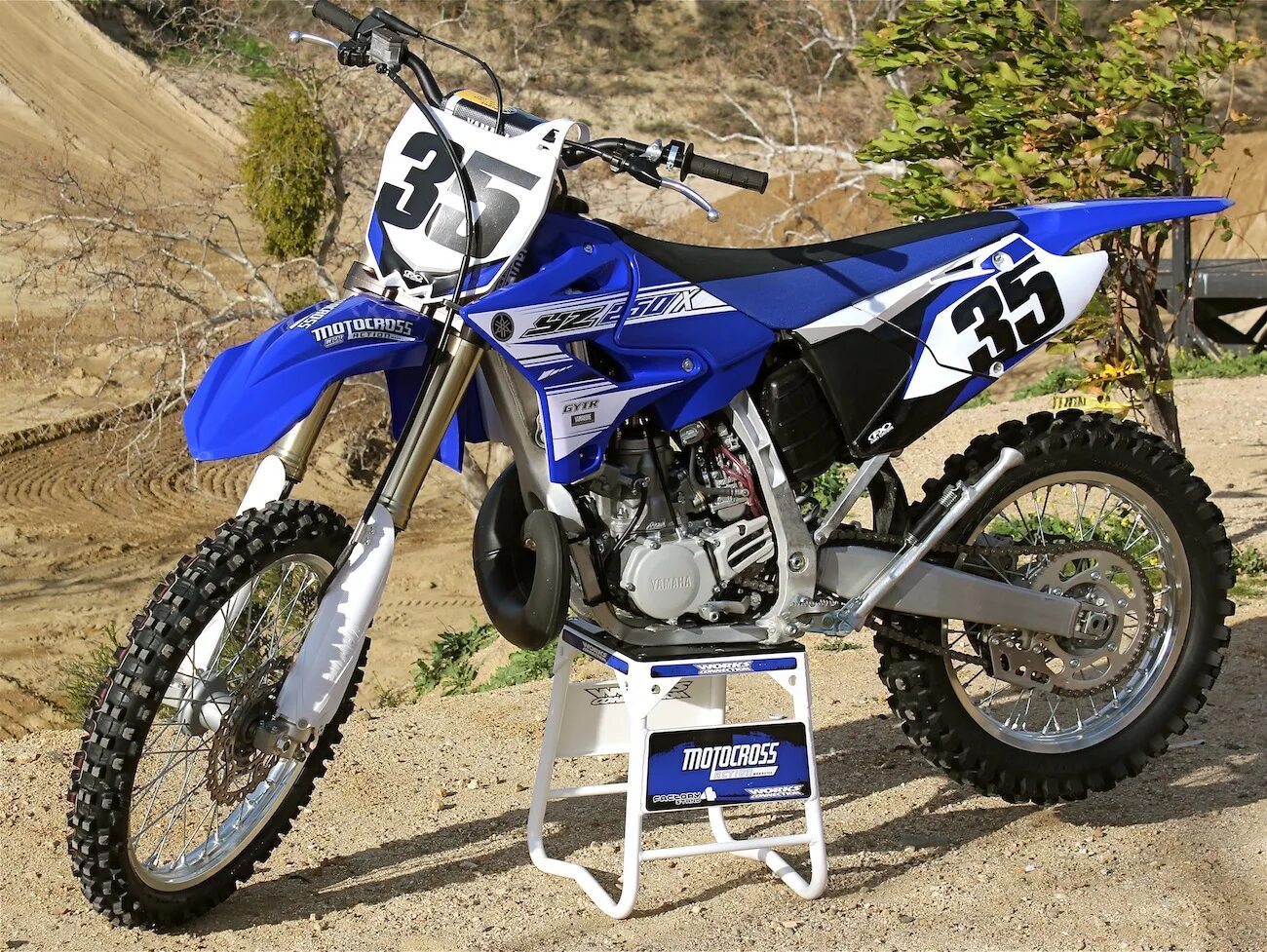 Задняя ступица yamaha yz250f. Yamaha yz 250. Yamaha yz 250. Yamaha yz250f 2013. Yamaha yz250f 2008.