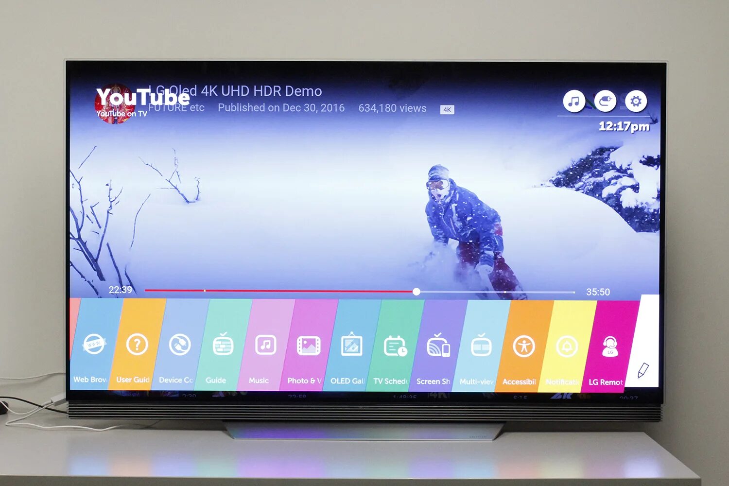 Кинопоиск на телевизор lg smart tv. Меню телевизора LG Smart. Меню ТВ LG WEBOS Smart. Меню смарт ТВ лж. Меню телевизора LG Smart TV 2019.