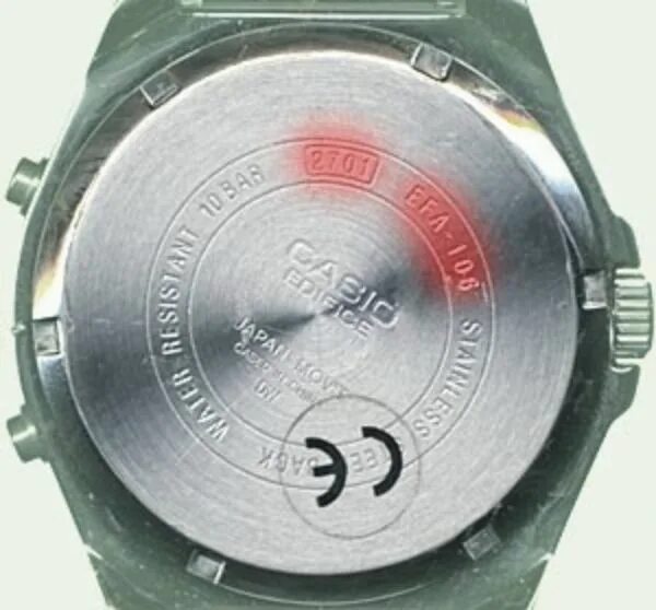 Номер на крышке часов. Ремешок часов Laros ISO 9001. Задняя крышка часов. Серийный номер на часах.
