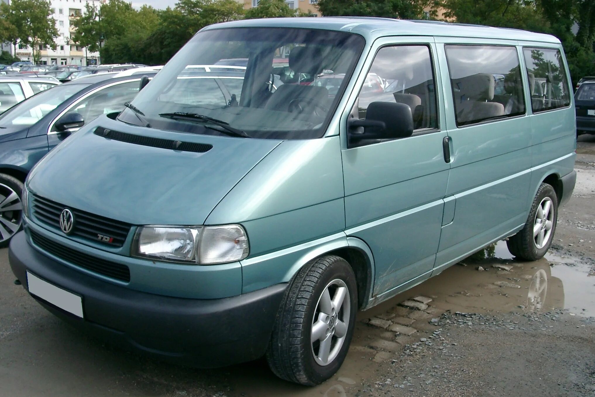 Фольксваген т4 б у. Volkswagen t4 2002. Volkswagen t4 2005. Фольксваген Caravelle т4. Volkswagen т4 Каравелла.