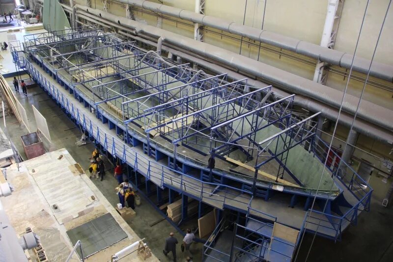 композитные материалы. верфь композитное кораблестроение владивосток. яхтенная верфь. пластмасса в судостроении. композитные материалы в судостроении.