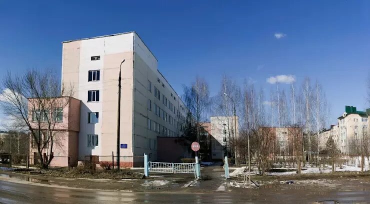 Городская поликлиника арзамас. Арзамас больница дубки телефон. Информационный тактильный уличный стенд для инвалидов. Больница 1 арзамас. Дубки арзамас больница.