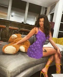 Cansel Çördük ve Arda Turan arasında yaşananlar magazin gündemine bomba gib...