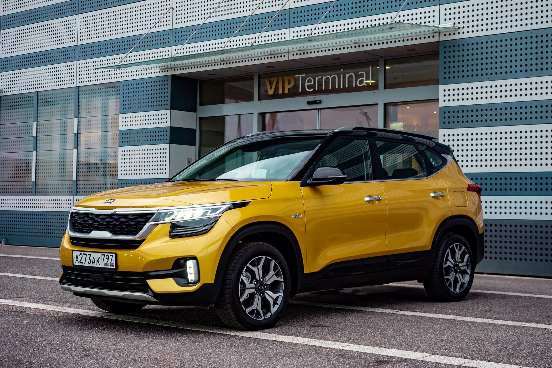 Купить новый киа селтос у дилера. Кроссовер Kia Seltos. Kia Seltos 2020. Новая Киа кроссовер Селтос. Киа кроссовер 2023 Селтос.