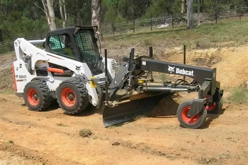 Bobcat t41. Бобкэт 175. Бобкэт 110. Bobcat s175. Телескопический погрузчик бобкэт.