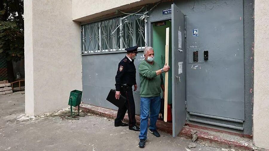 общедомовой прибор учета электроэнергии в многоквартирном доме. взрыв газа в 2017 волгограде. среди жителей дома номер 23. сбор депутатов школьников. приборы учета в жилых помещениях.