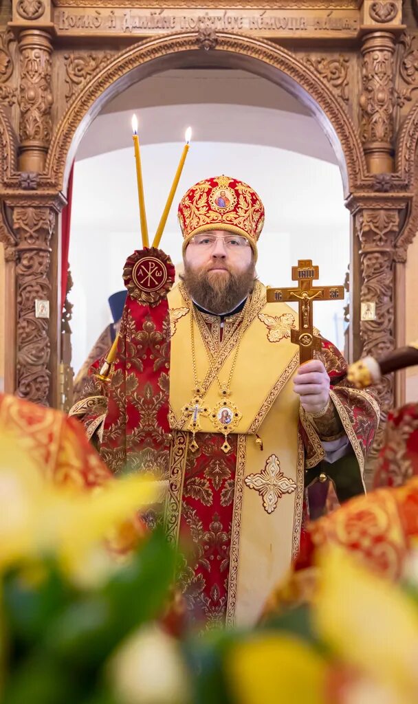 Настоятели храмов саратова. Покровский храм саратов литургия 15. Настоятели храмов саратова. Настоятели храмов верхоленского благочиния. Храм на проспекте мира настоятель.